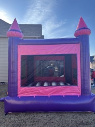 IMG 1006 1738886766 Princess Royal XL Bouncer