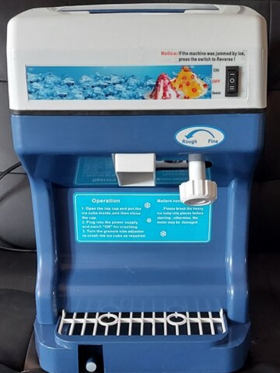 SNO CONE MACHINE ( Machine Only)