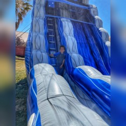 18' Laguna Waves Single Lane 32L x 11W x 18H
