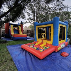 BABY BOUNCE HOUSE