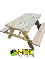 WOOD PICNIC TABLE
