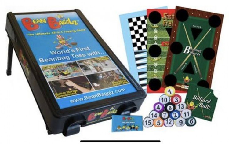 Bean Bagglz 33-in-1 Tossing Game