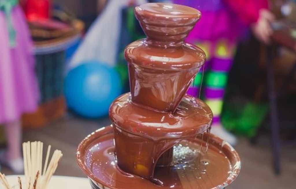 chocolate fountains Concession Machines & Treats