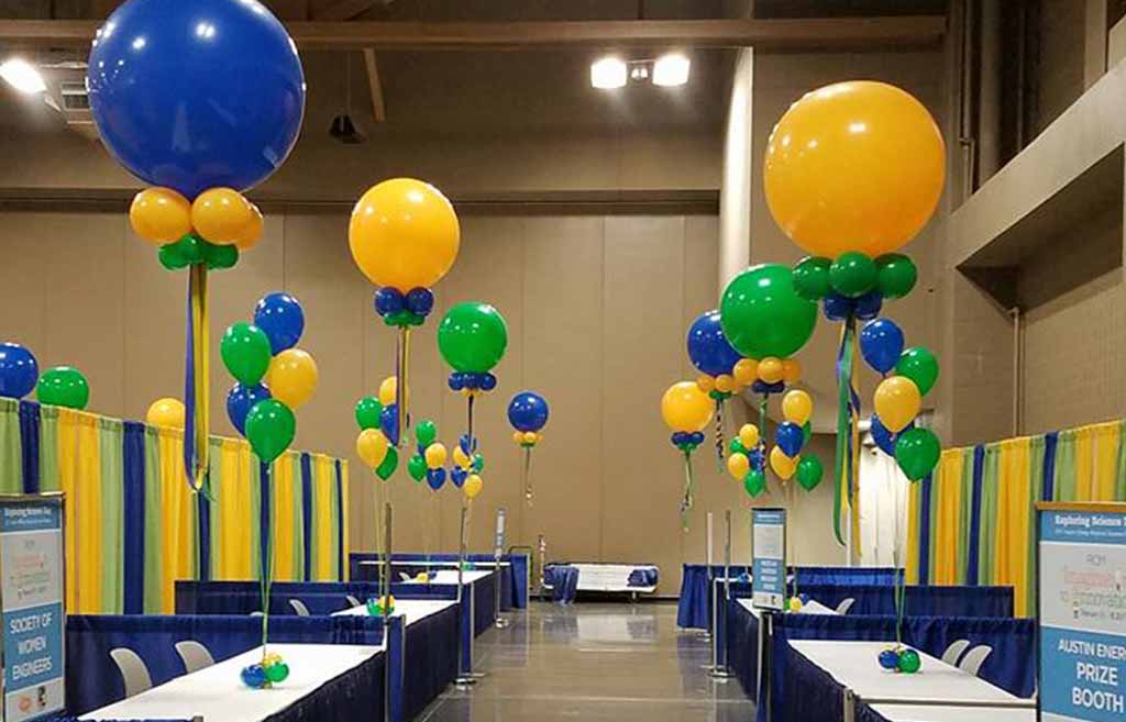 helium Balloon Arrangements & Arches