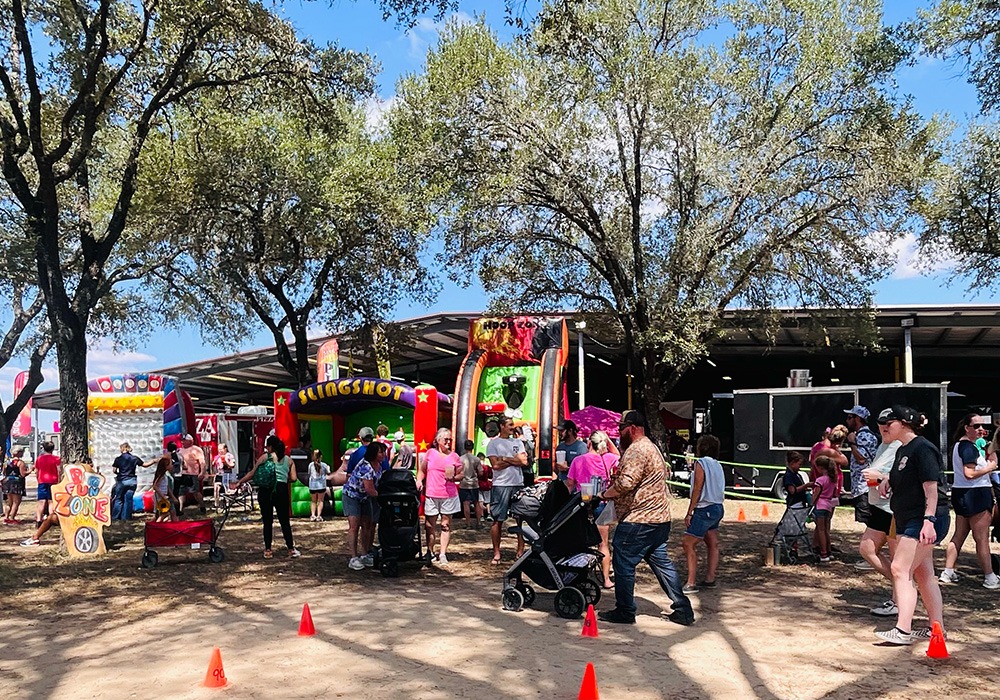 inflatables-texas_JNF-1