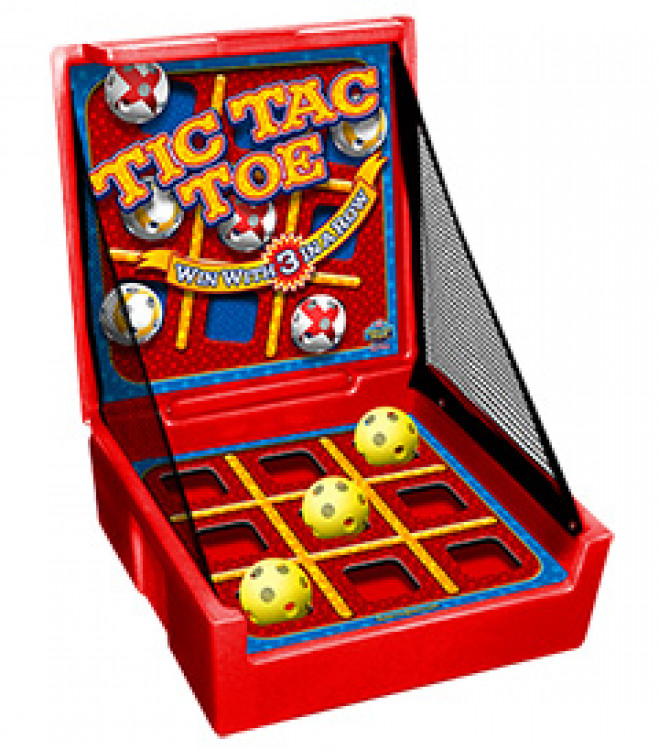 Tic Tac Toe Carnival Game